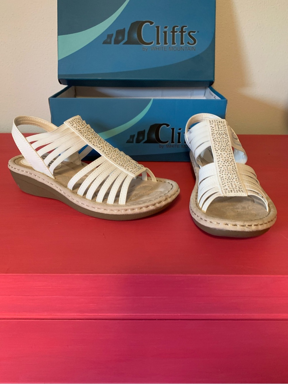 Cliffs by White Mountain Women's White Slingback Sandals NIB